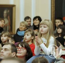 Арт-студія «Колібрі» порадувала в Чернігові Арт-студія «Колібрі» порадувала в Чернігові